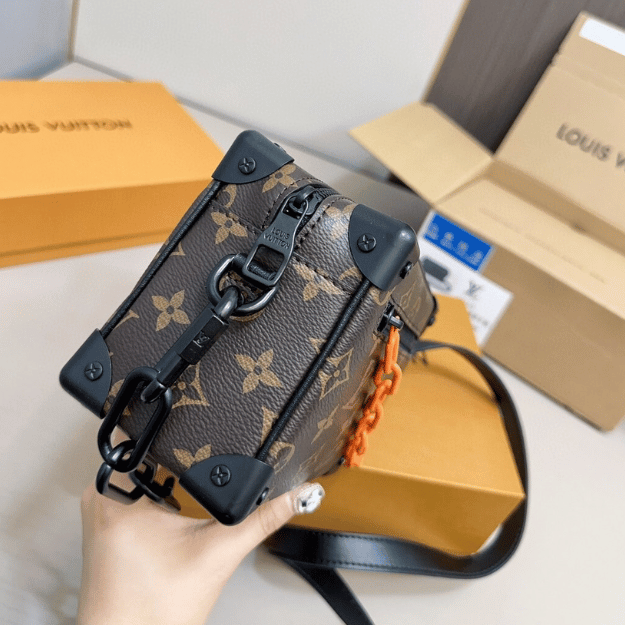 Louis Vuitton Soft Trunk Monogram 7.5 Inches