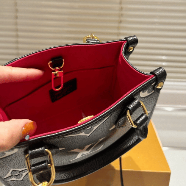 Louis Vuitton Onthego Mini Black White Monogram 7.1 Inches
