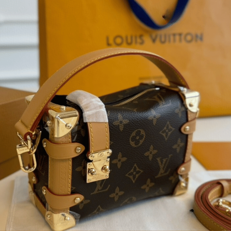 Louis Vuitton Pico Side Trunk Monogram, 7.1 in