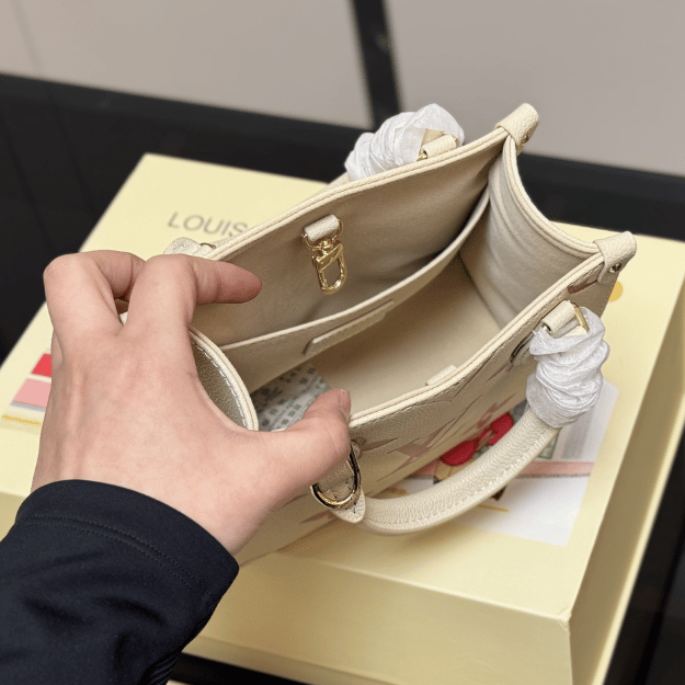 Louis Vuitton Onthego Mini Monogram Ivory Pink 7 Inches