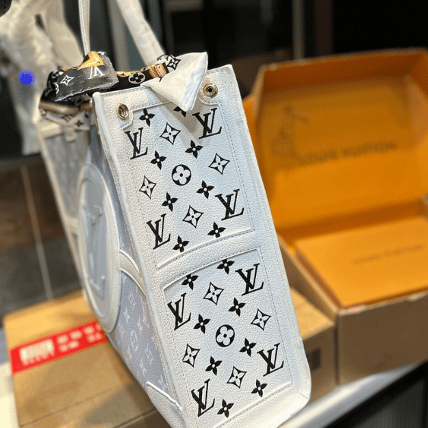 Louis Vuitton Onthego Tote Bag Light Blue / White 15.7 Inches