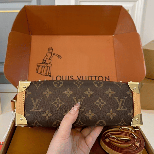 Louis Vuitton Side Trunk MM Monogram 9.3 Inches M46358