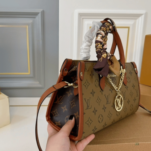 Louis Vuitton Onthego PM Jungle Monogram 11.4 Inches