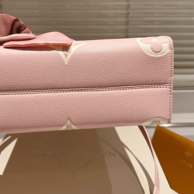Louis Vuitton Onthego Small Blossom Pink Monogram 9.8 Inches