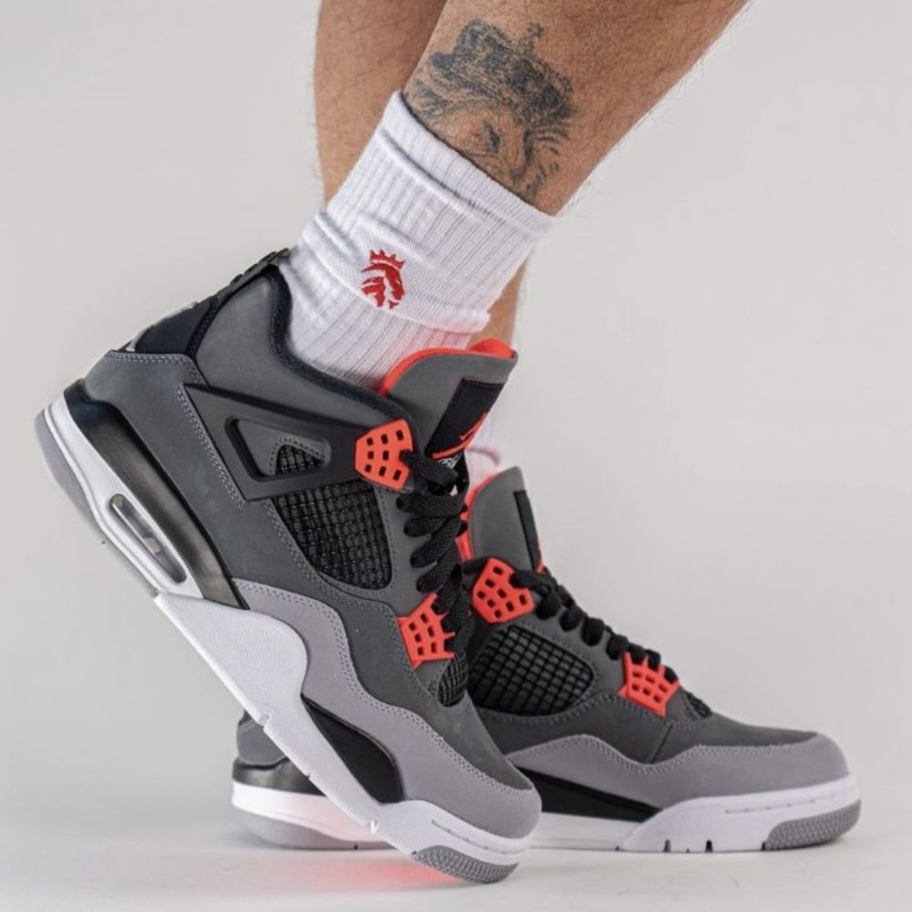 Air Jordan 4 Retro Infrared Grey Orange