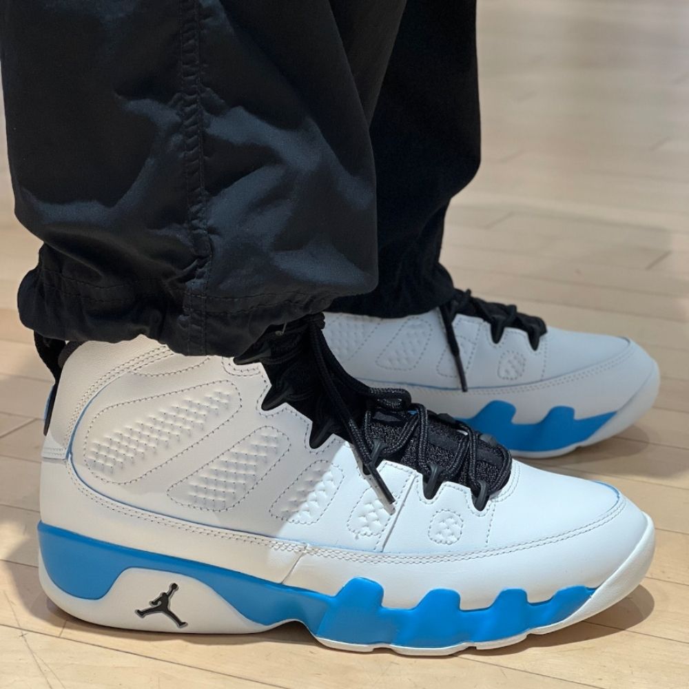 Air Jordan 9 Retro Powder Blue