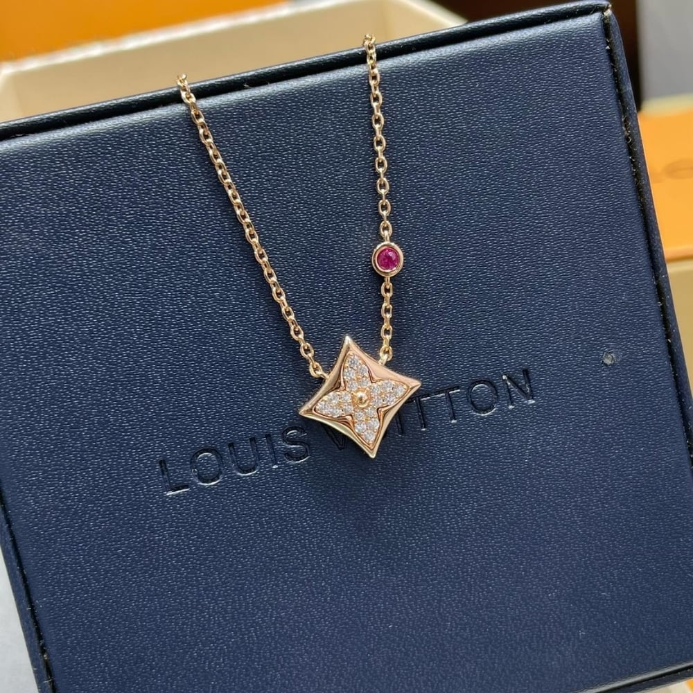 Louis Vuitton Color Blossom Qixi Limited Edition Bb Star Pendant Necklaces