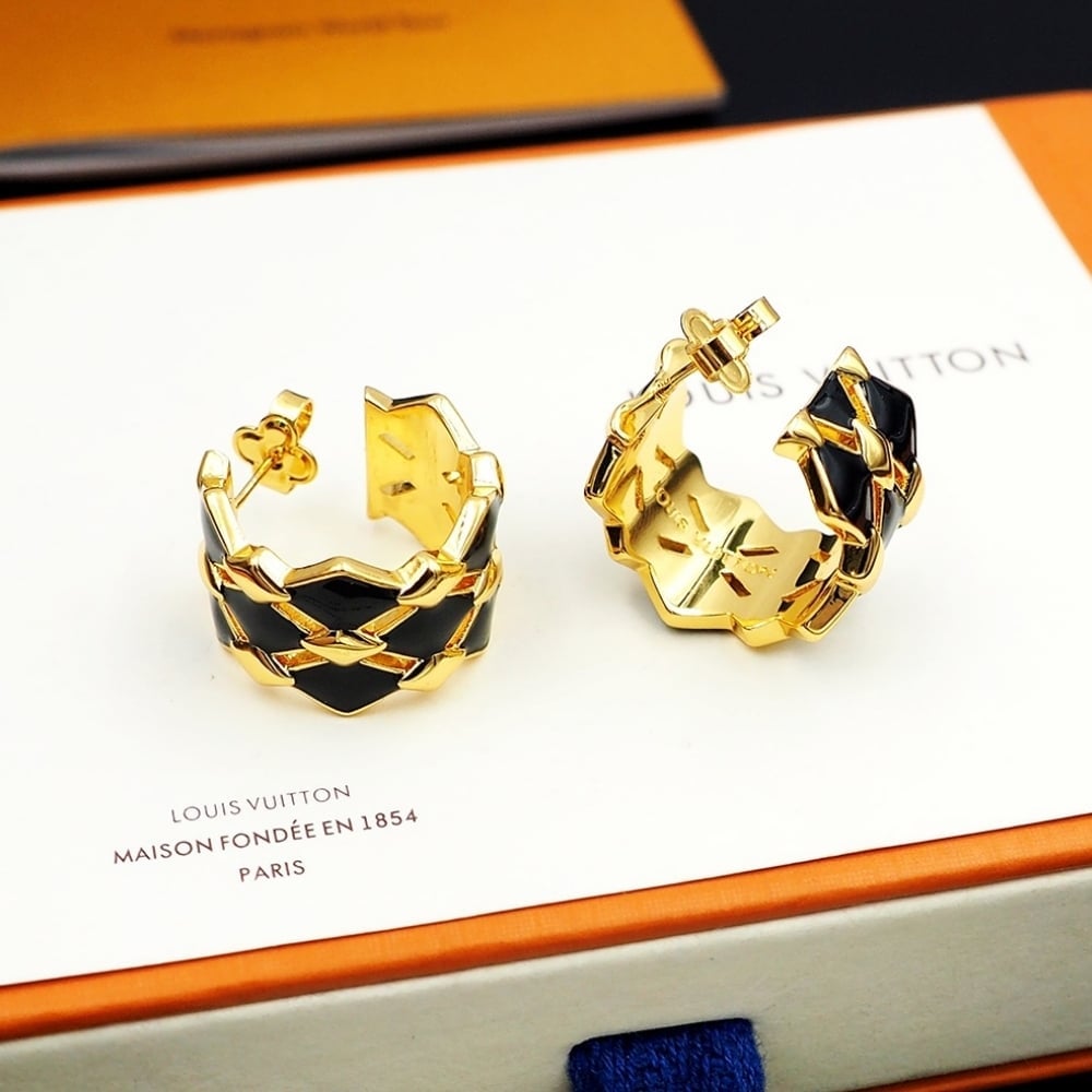 Louis Vuitton Lv Malletage Earrings Gold M01685