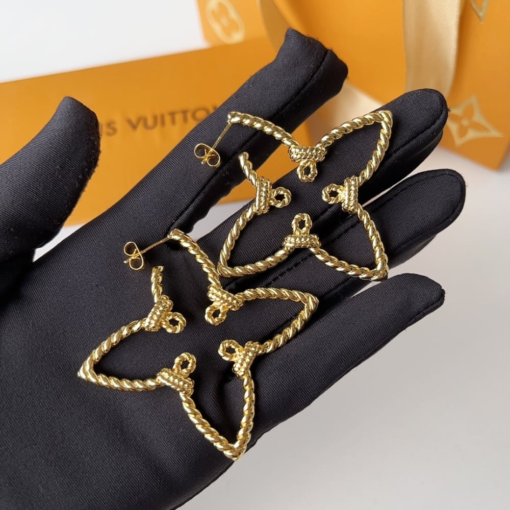 Louis Vuitton Nautical Earrings M01848