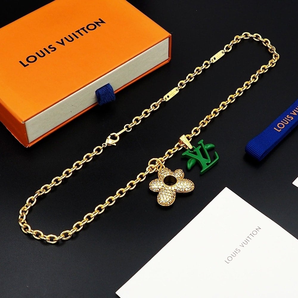 Louis Vuitton Lv Blooming Necklace Gold With Green M01867