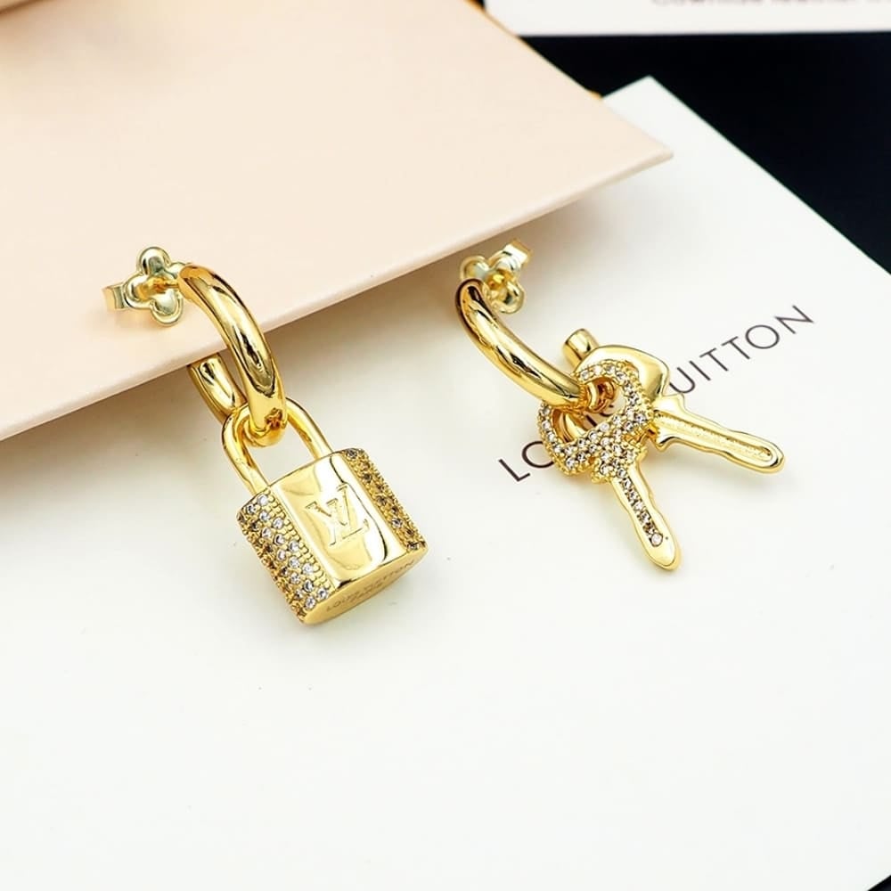 Louis Vuitton Lv Padlock Earrings M01583