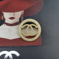 Chanel Cc Circle Brooch Gold With Pearls