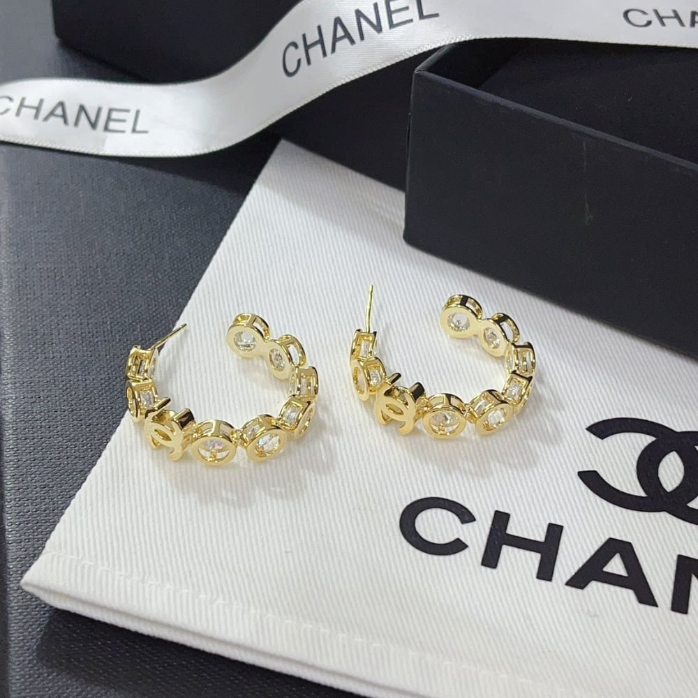 Chanel Earrings Cc Gold