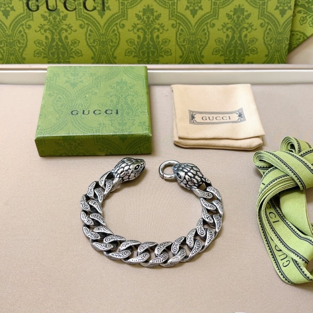 Gucci Snake Bracelet Silver