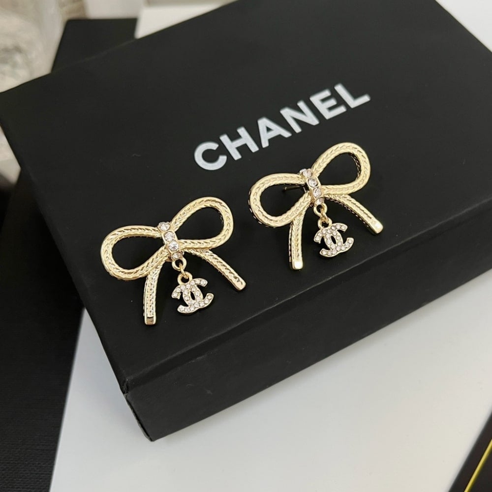 Chanel Earrings Gold