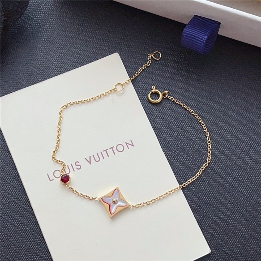 Louis Vuitton Color Blossom Bb Star Bracelet Red Gold