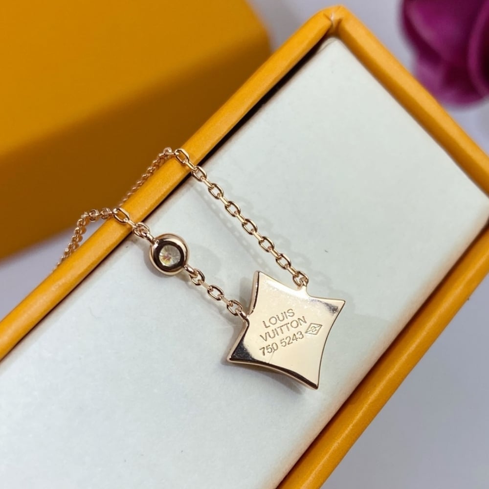 Louis Vuitton Color Blossom Bb Star Necklace Green Q93894