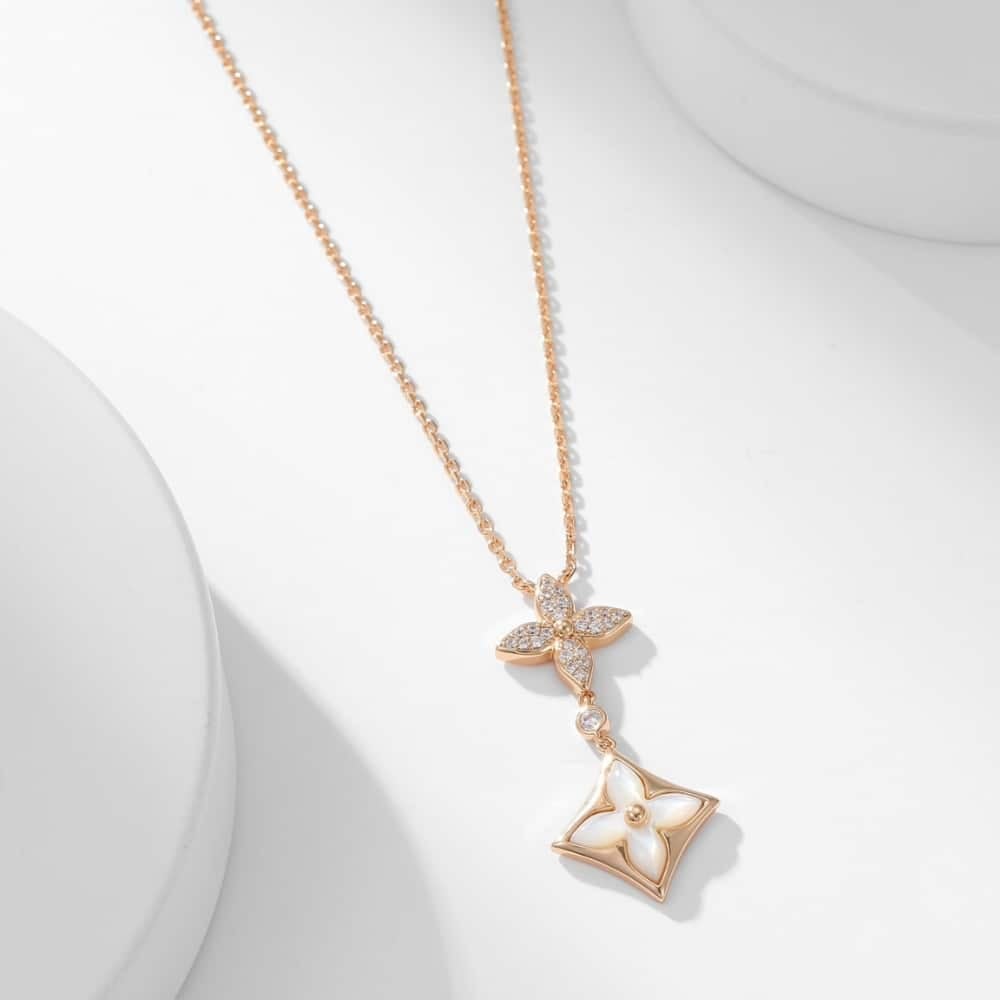 Louis Vuitton Color Blossom Double Star Necklace Q94676