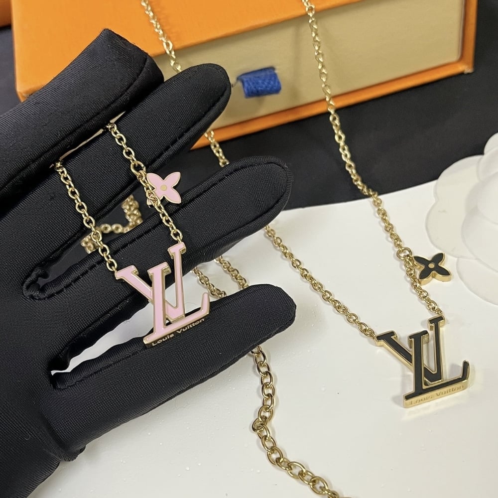 Louis Vuitton Lv Iconic Enamel Necklace Black M02147