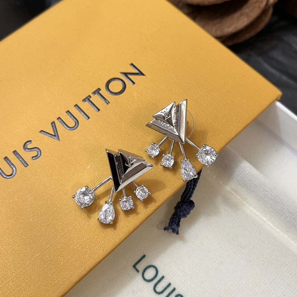 Louis Vuitton V For Vuitton Earrings M02296