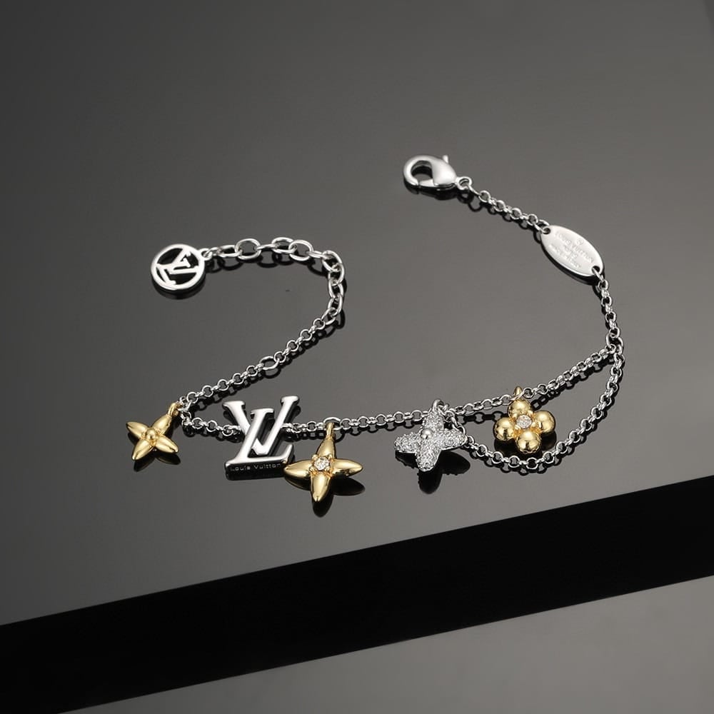 Louis Vuitton Lv Gram Bracelet With Flower Charms White Gold