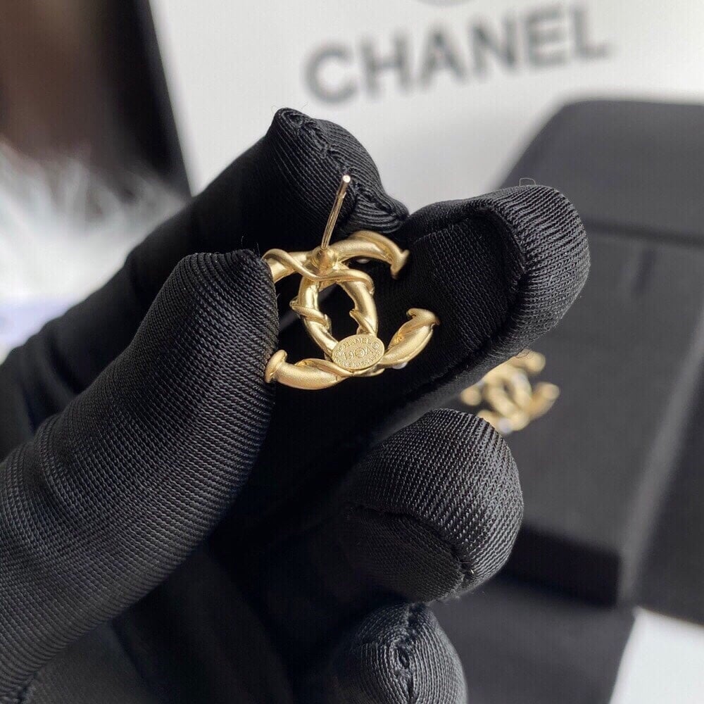Chanel Cc Gold Earrings