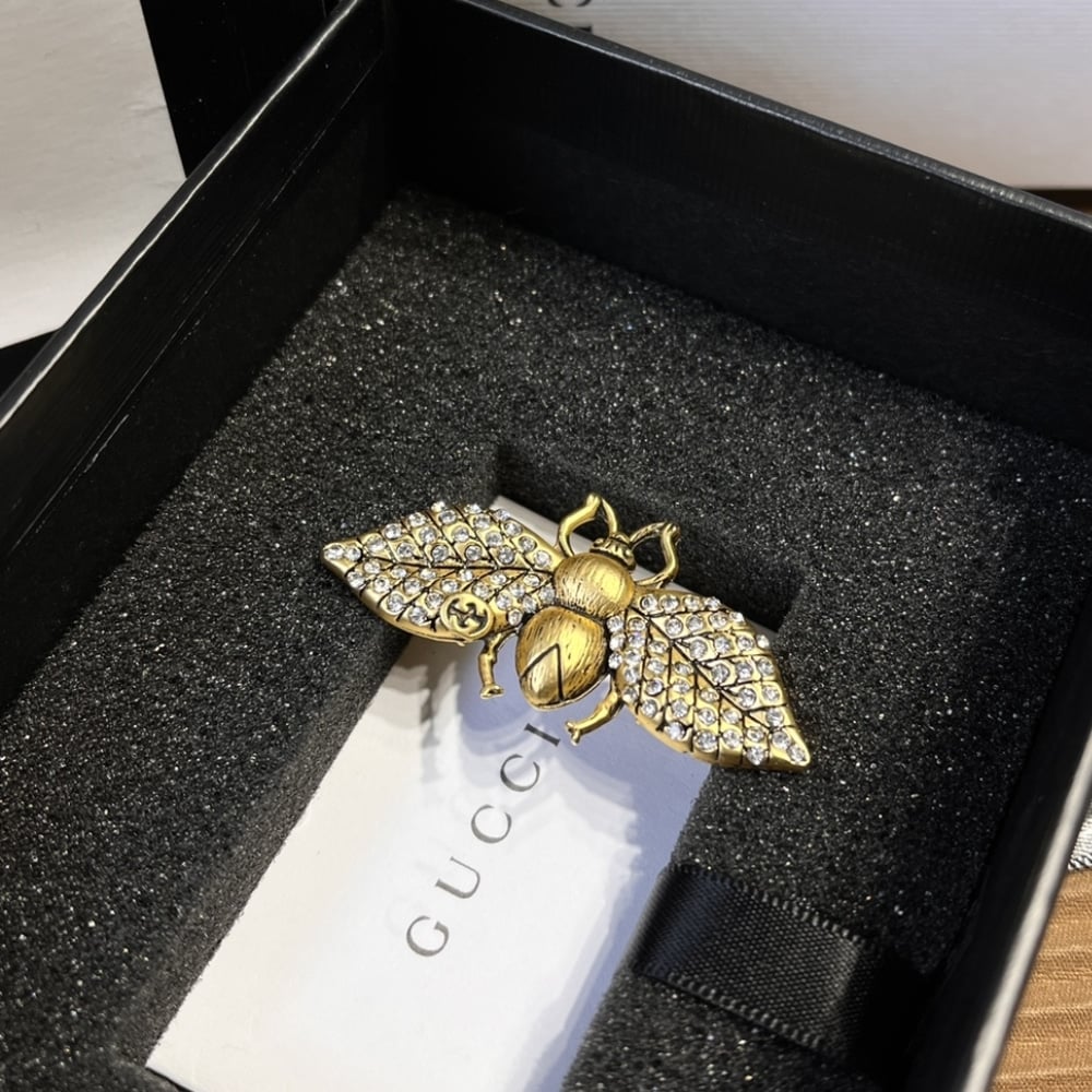 Gucci Gg Small Bee Brooch Gold