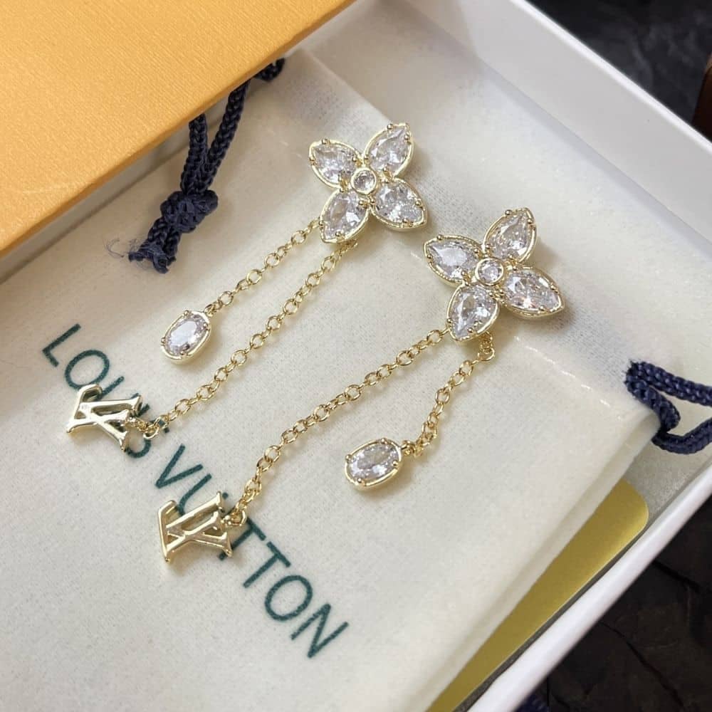 Louis Vuitton Lv Dazzle Earrings M01996