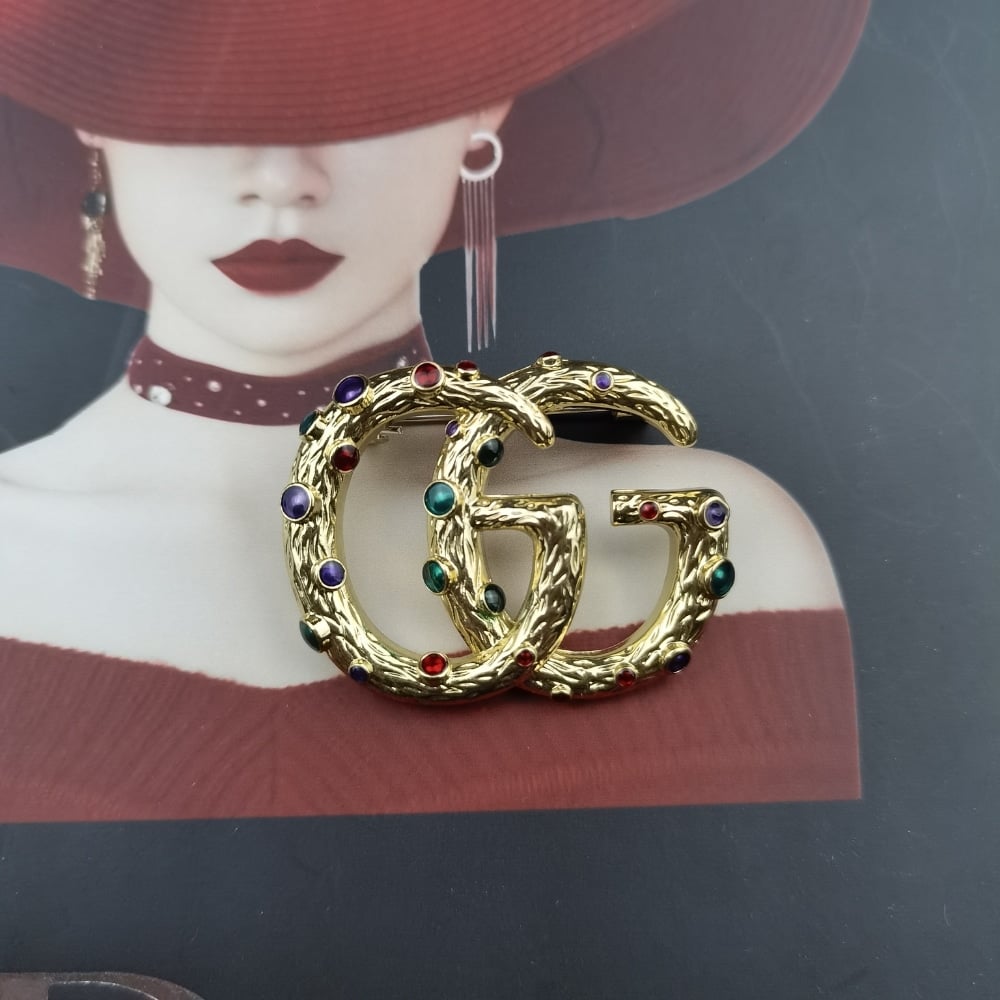 Gucci Gg Brooch Gold With Multicolored Stone