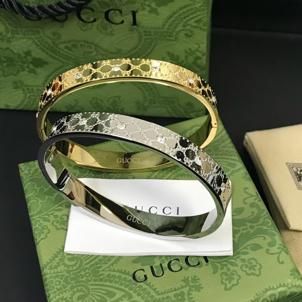 Gucci Cuff Bracelet Gold 8Mm