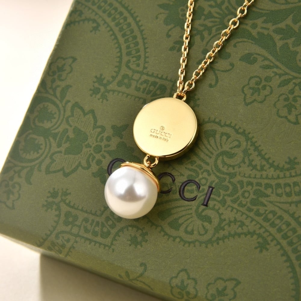 Gucci Blondie Pendant Necklace Gold Tone 774620 I9757 8499