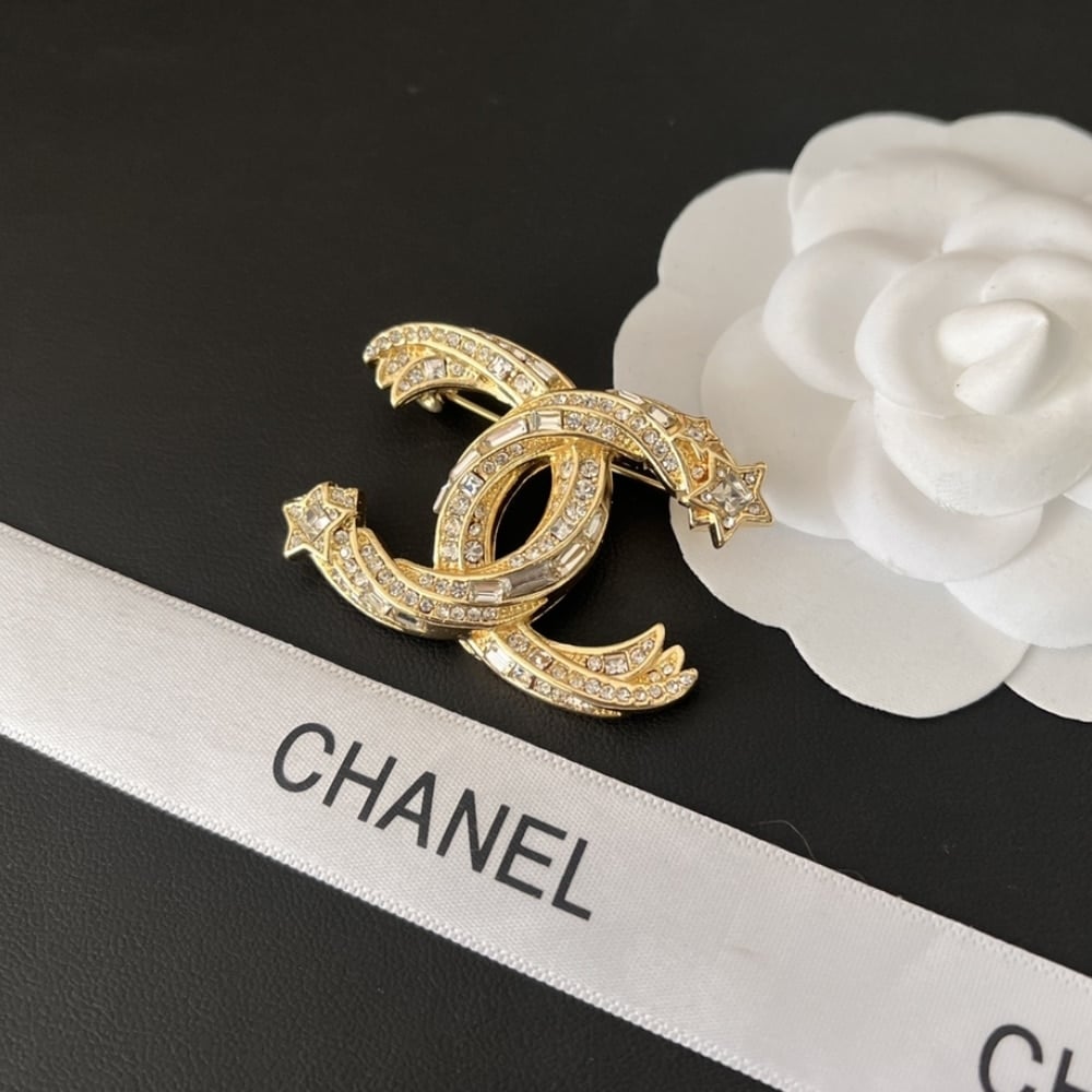 Chanel Cc Brooch Gold With Stones Attached And Two Stars