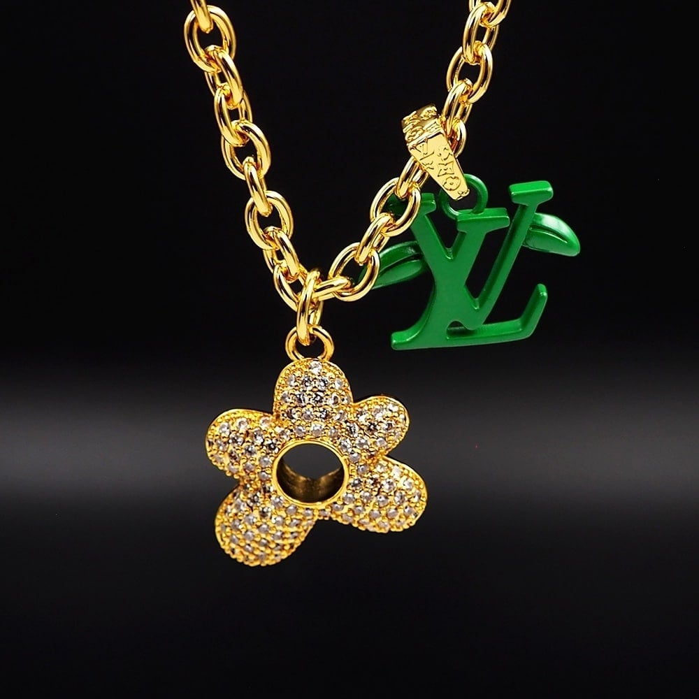 Louis Vuitton Lv Blooming Necklace Gold With Green M01867