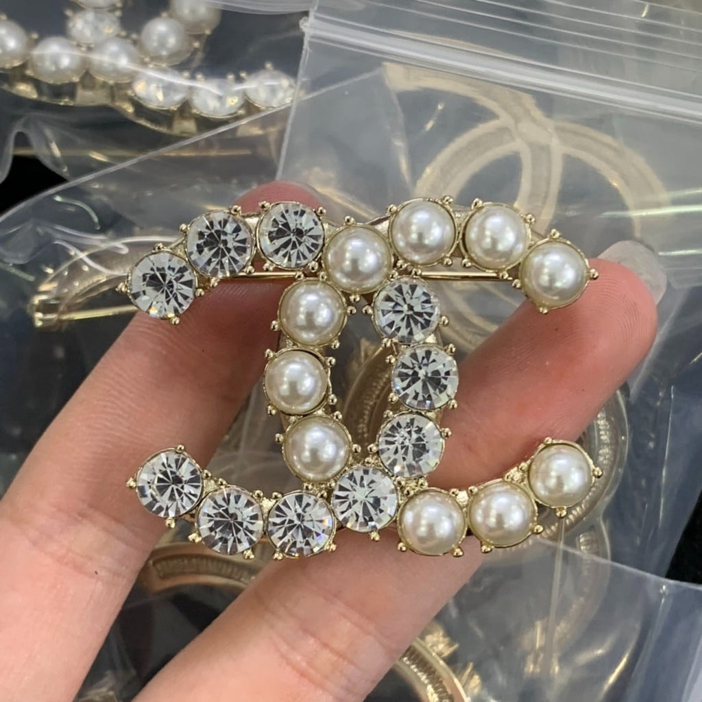 Chanel Cocomark Brooch Double C With Diamond And Pearl Ab4734