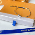 Louis Vuitton Idylle Blossom Twist Bracelet White Gold Tone Q95537