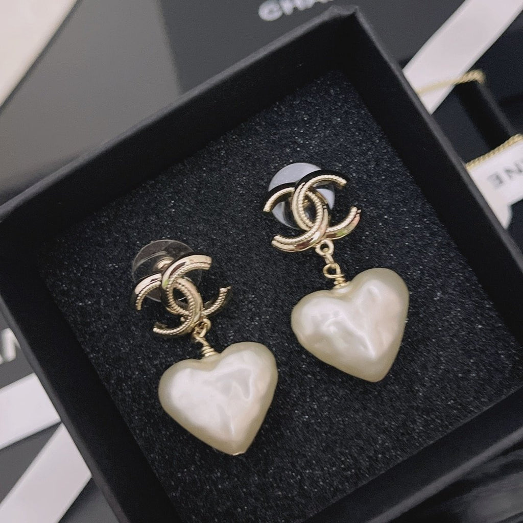 Chanel 22C Heart Pearl Pendant Cc Dangle Earrings