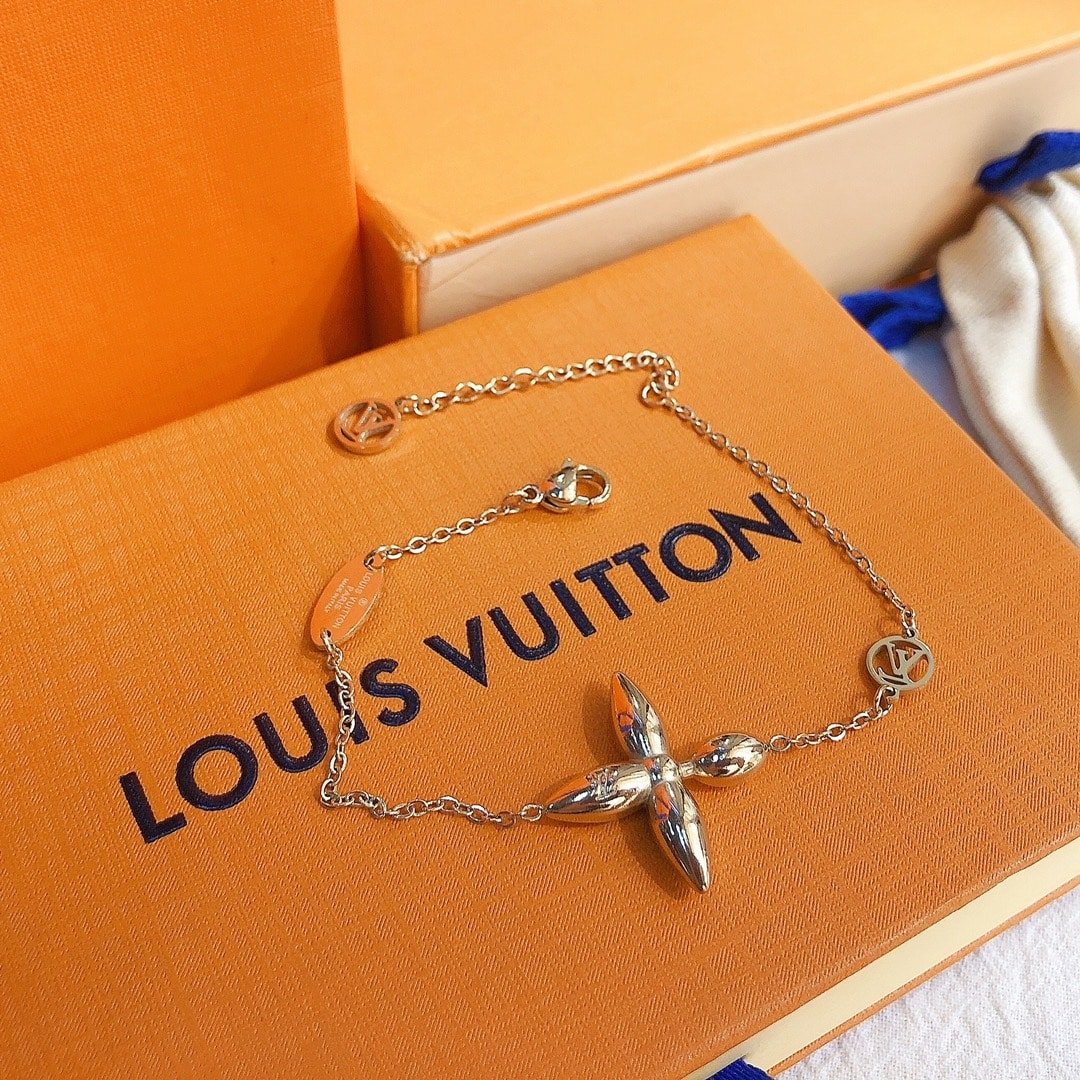 Louis Vuitton Louisette Bracelet Gold M00372
