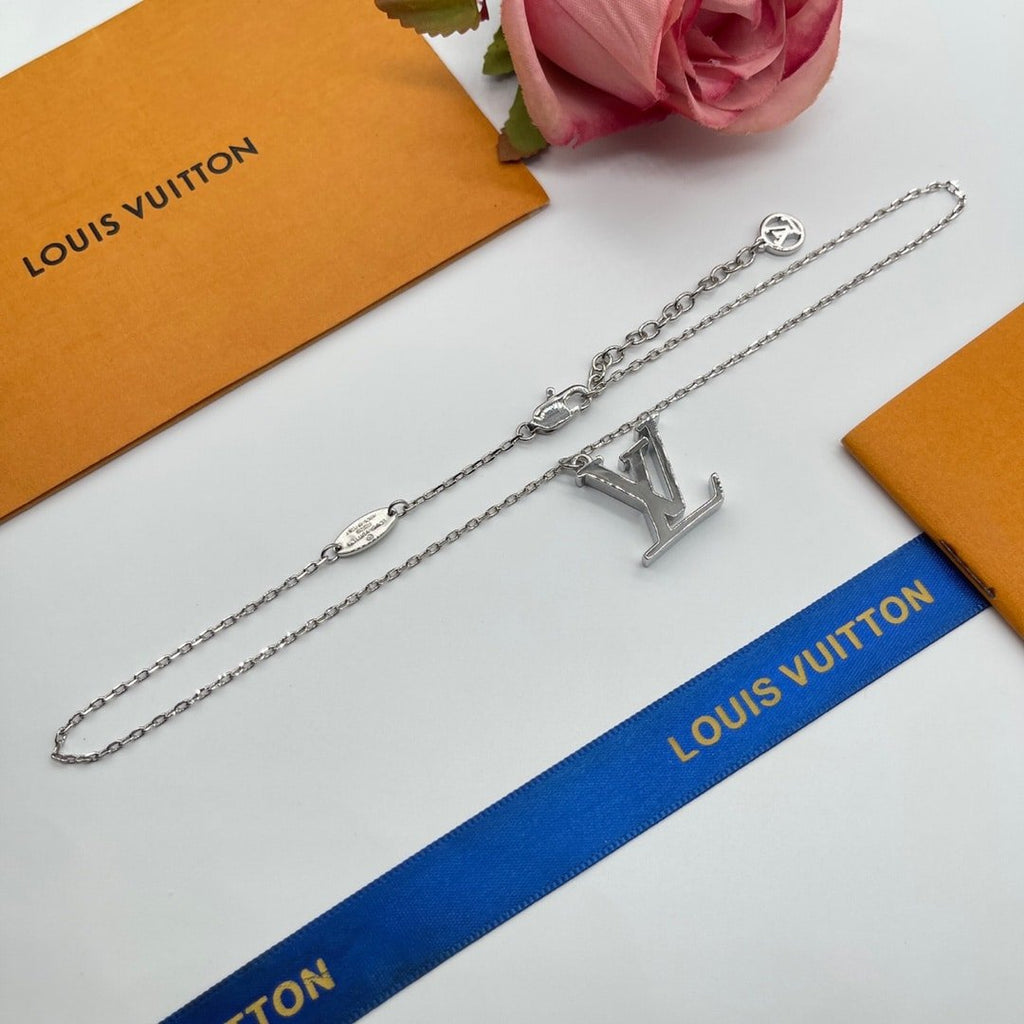 Louis Vuitton Silver Necklace II