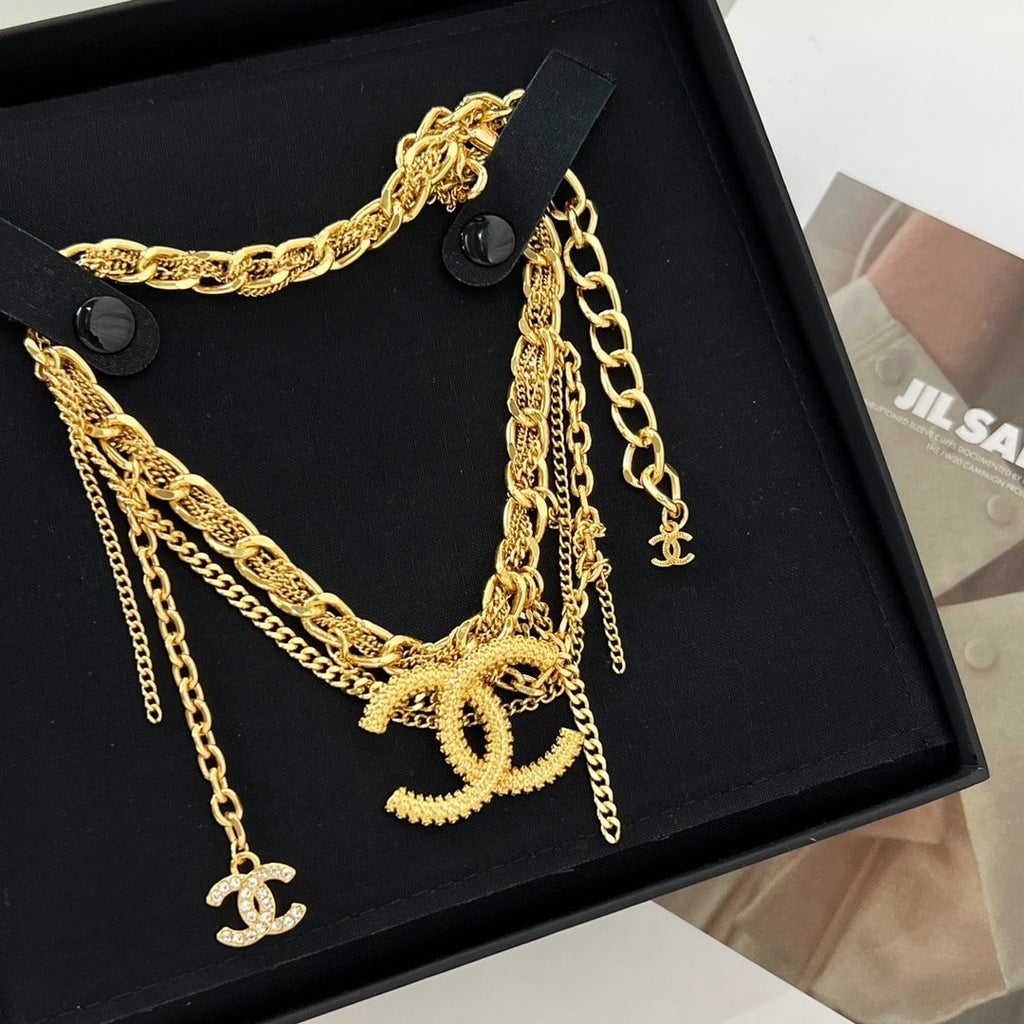 Chanel Cc Necklace Gold