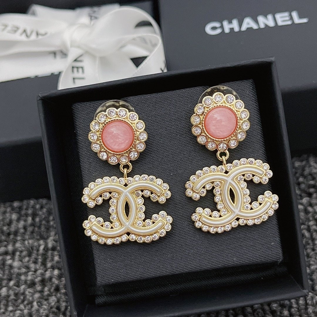Chanel Metal And Strass Earrings Glass Pearl Gold