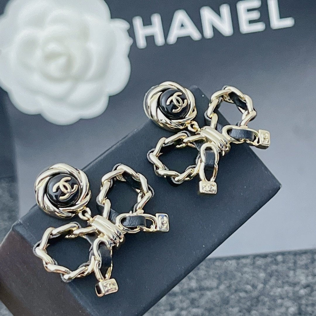 Chanel Metal Earrings Gold And Black