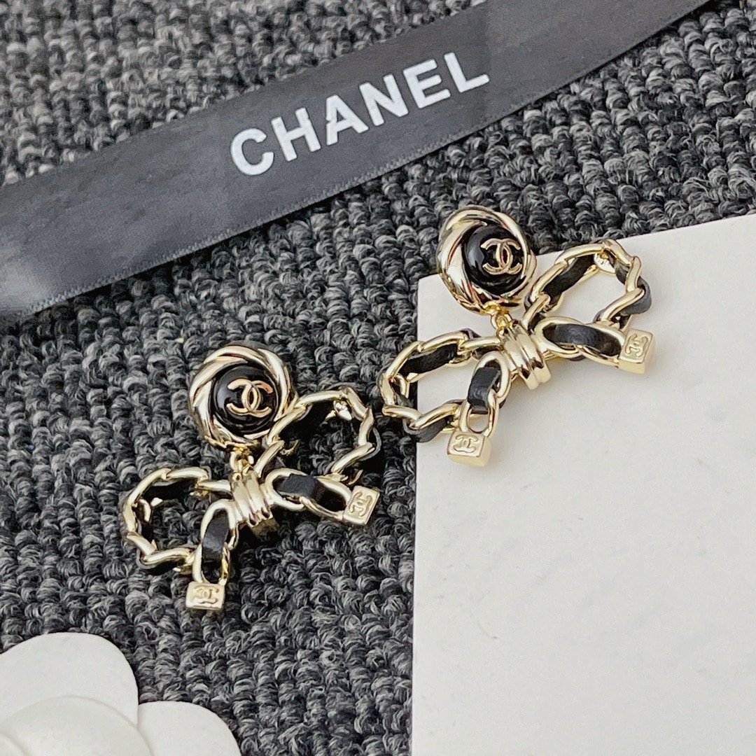 Chanel Metal Earrings Gold And Black