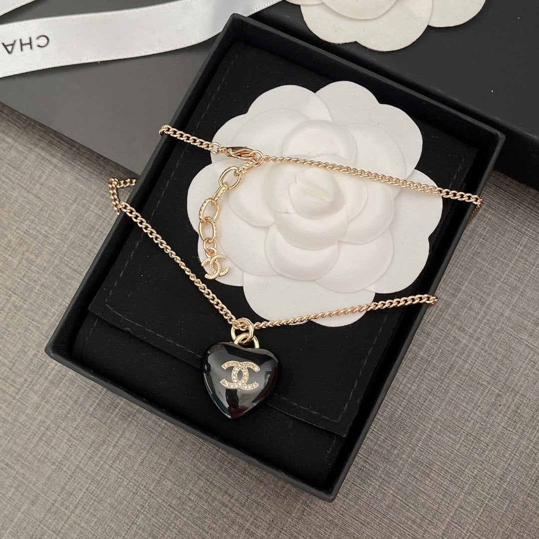 Chanel And Gold Metal Necklace Ab9463 B09327 Nk812