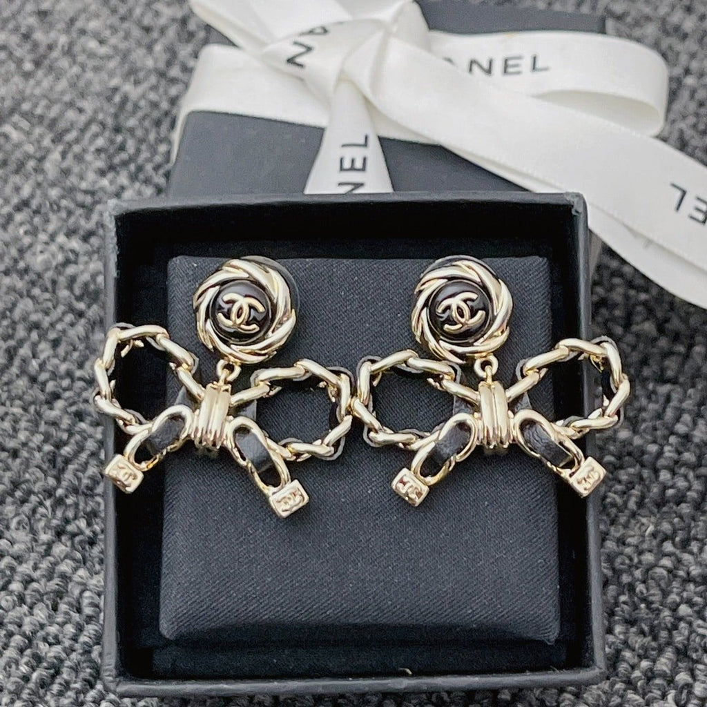 Chanel Metal Earrings Gold And Black