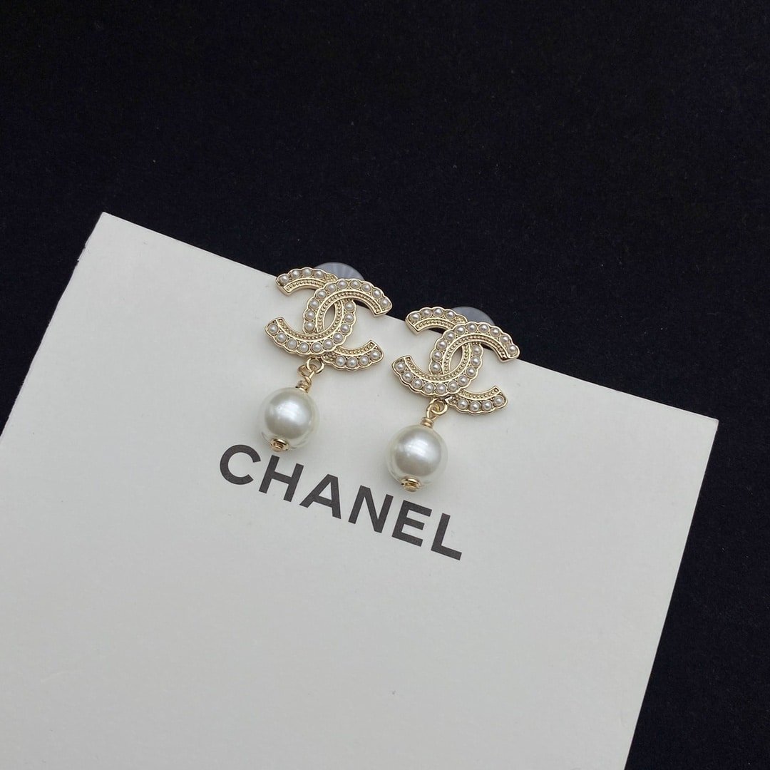 Chanel Cc Pearl Gold Earrings