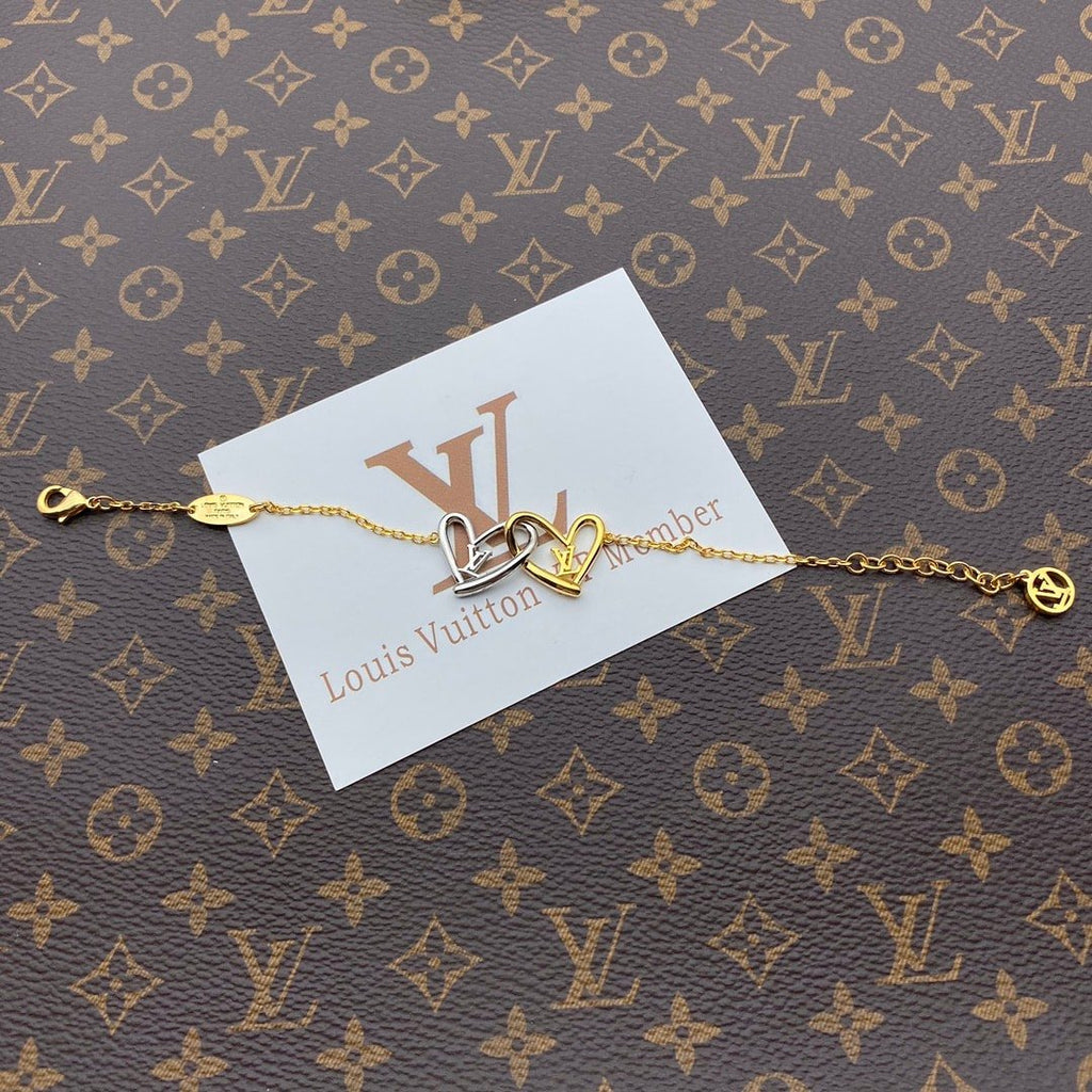 Louis Vuitton Fall In Love Bracelet M00466