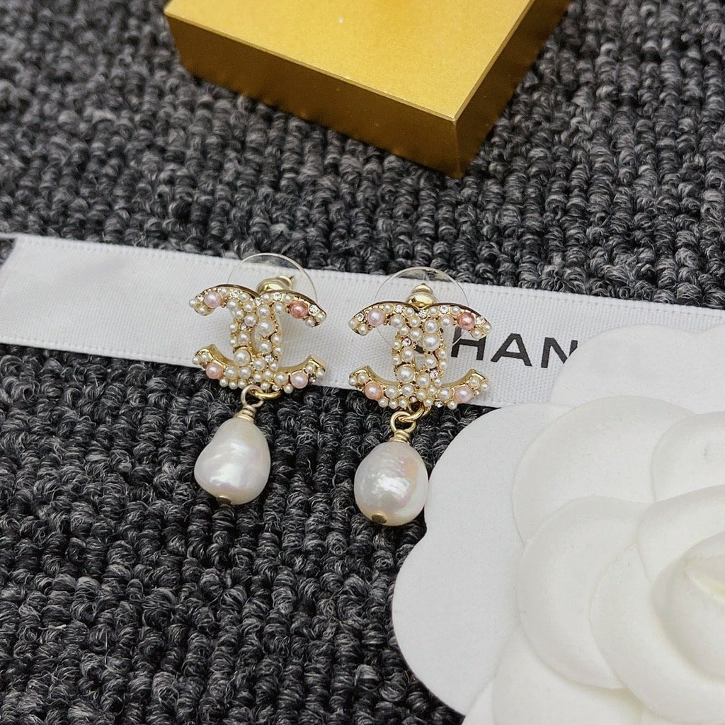 Chanel Pearls Crystal Earrings