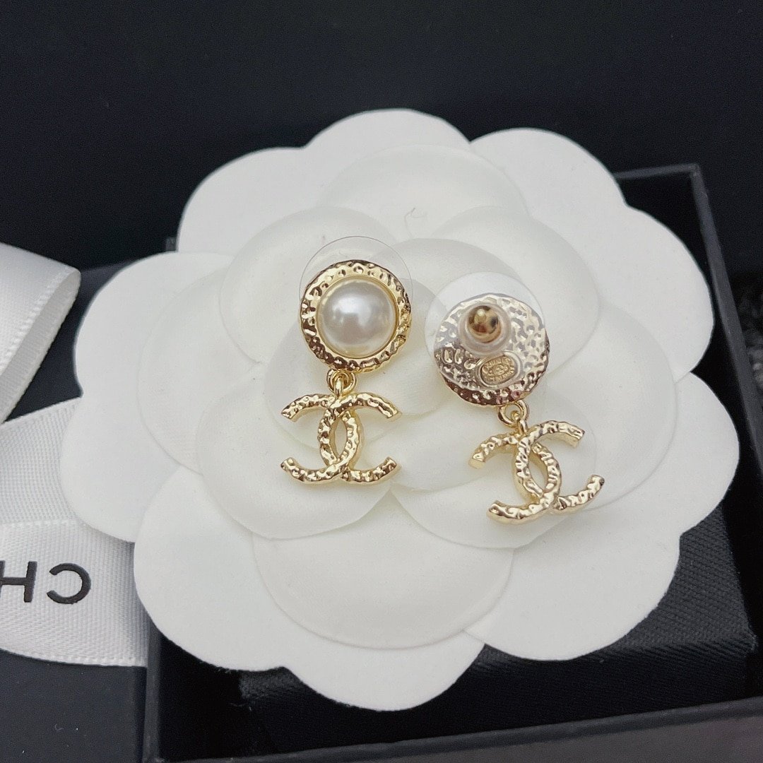 Chanel Cc Pearl Earrings