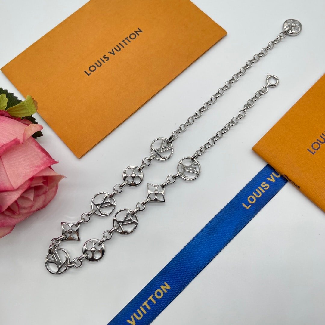 Louis Vuitton Silver Necklace