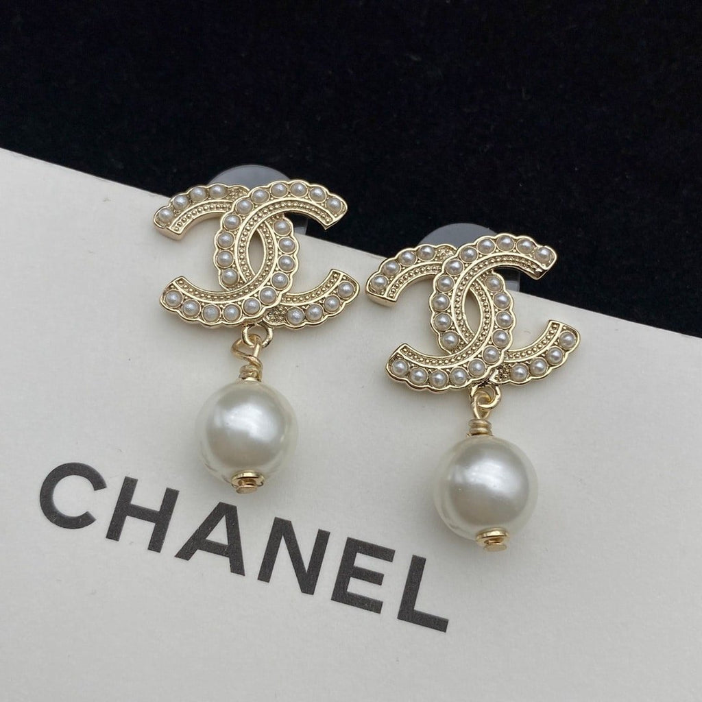 Chanel Cc Pearl Gold Earrings